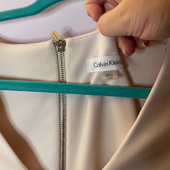 Calvin Klein dress beige size 14W - Picture 2 of 3